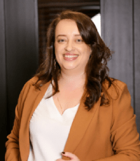 Advogada Letícia Toloni - Toloni e Rezende - Advogadas